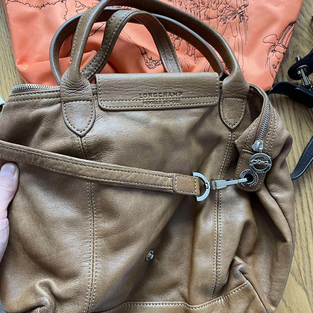 Longchamp Le Cuir Tan Leather Shoulder Bag - Size Small - Picture 2 of 4